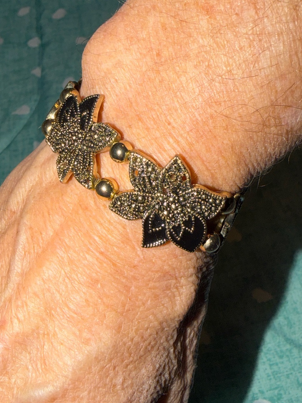 Gold Floral Stretch Statement Bracelet - MUST BE BUNDLED